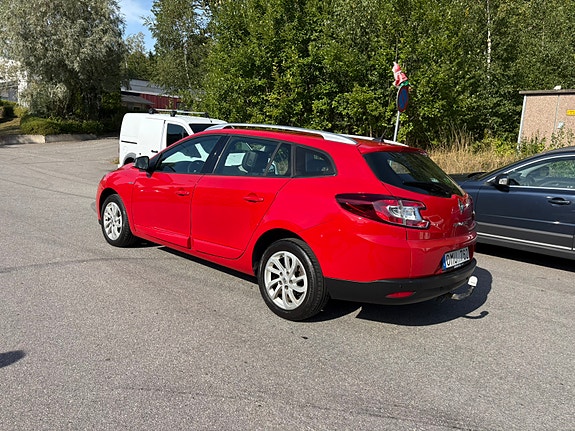 Renault Megane III 2 of 3