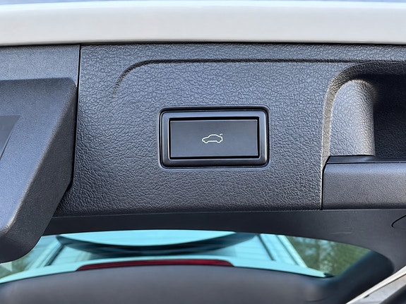 Volkswagen Passat Alltrack 15 of 15