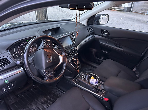 Honda CR-V 12 of 14