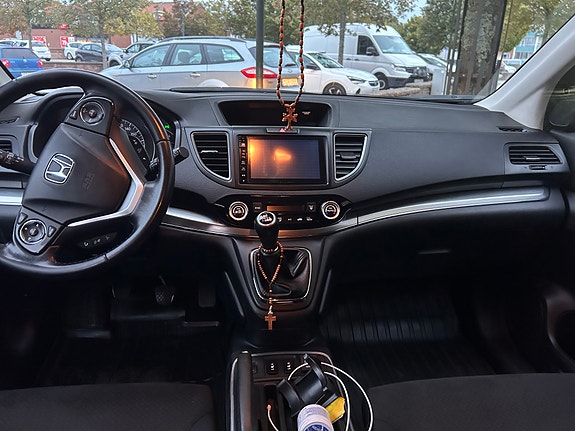 Honda CR-V 10 of 14