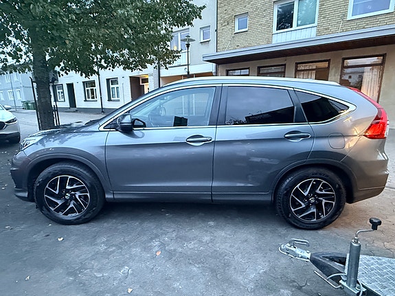 Honda CR-V 5 of 14