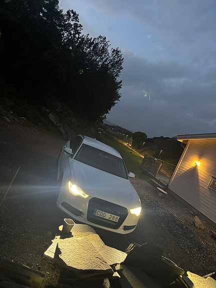 Audi A6 2 of 6
