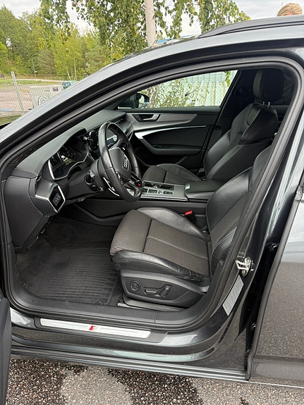 Audi A6 8 of 9