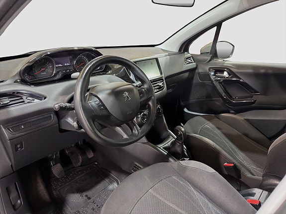 Peugeot 208 10 of 22