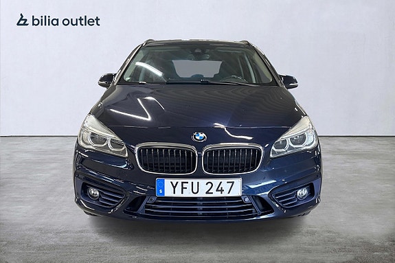 BMW 220d 3 of 27