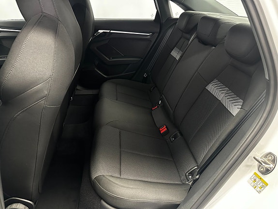 Audi A3 6 of 12