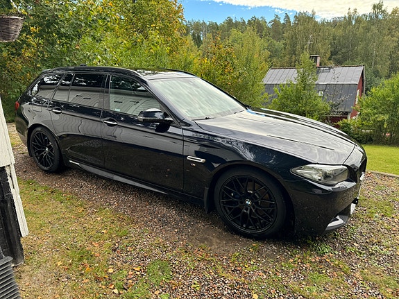 BMW 520d 4 of 15
