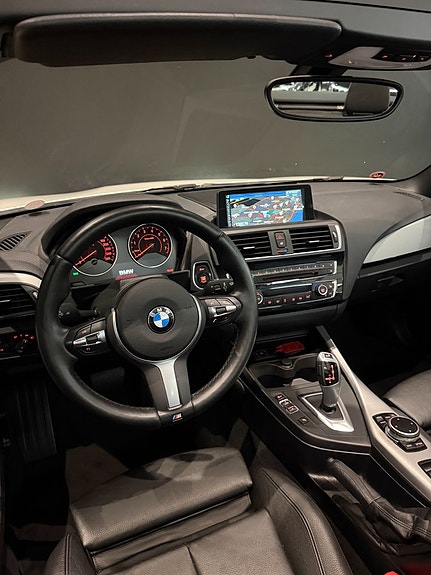 BMW 220i 16 of 19