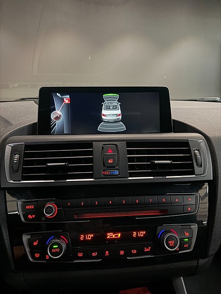 BMW 220i 17 of 19