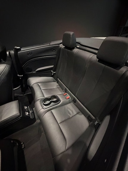 BMW 220i 13 of 19