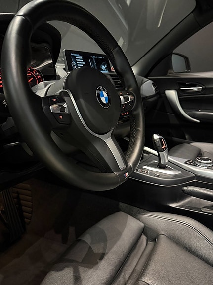 BMW 220i 15 of 19