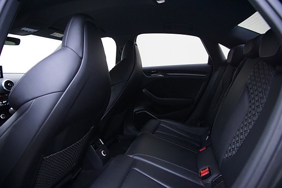Audi RS3 13 of 24
