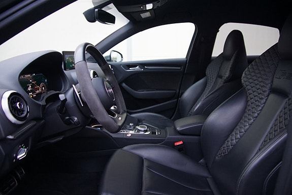 Audi RS3 15 of 24