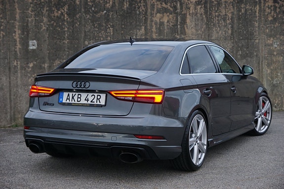 Audi RS3 10 of 24