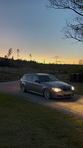 BMW 318d 4 of 8