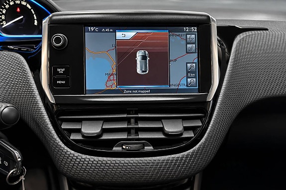 Peugeot 2008 15 of 16
