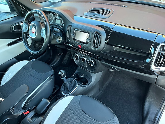 Fiat 500L 5 of 8