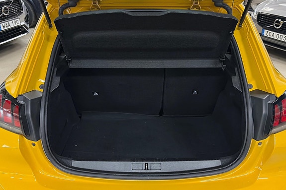 Peugeot 208 10 of 28