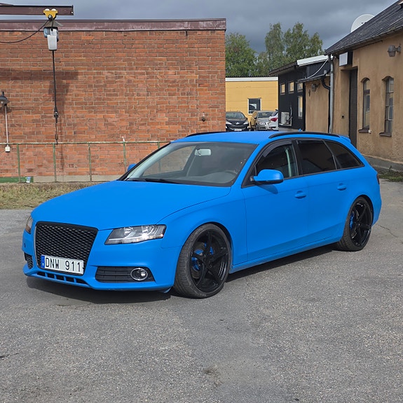 Audi A4 11 of 23