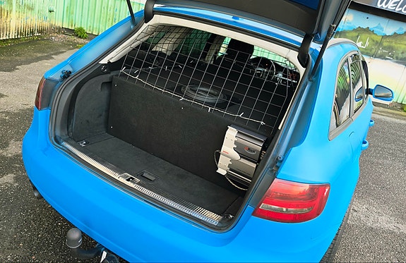 Audi A4 16 of 23