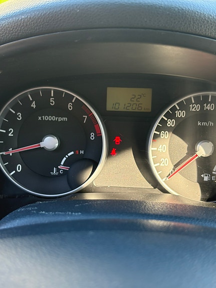 Hyundai Accent 11 of 15