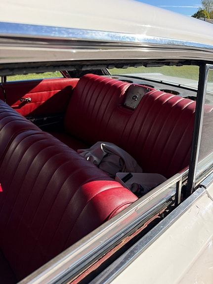 Chevrolet Impala 7 of 9