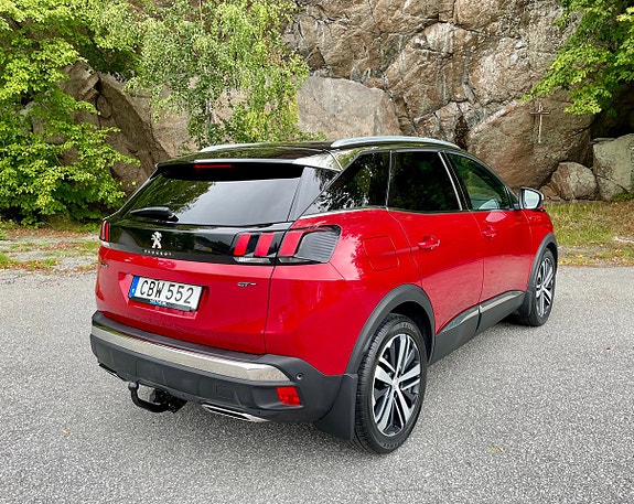 Peugeot 3008 4 of 9