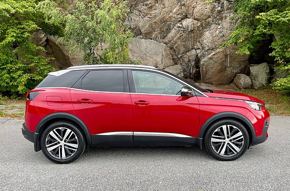 Peugeot 3008 3 of 9