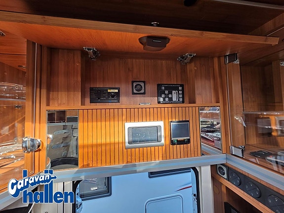 Dethleffs Premium Liner (Elverk/E&P hydrauliskastödben/Skinn/Lithium/AC/Solpanel/m 6 of 14