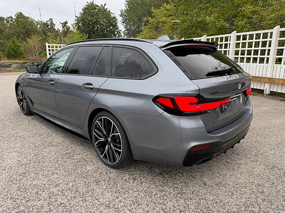 BMW 530xd 4 of 12