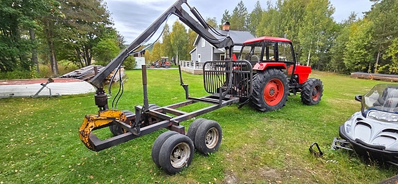 CASE IH 1494 4wd med timmervagn 3 of 7