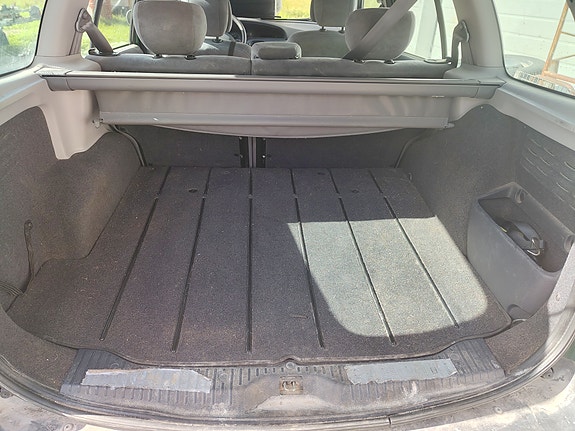 Renault Megane I 9 of 9