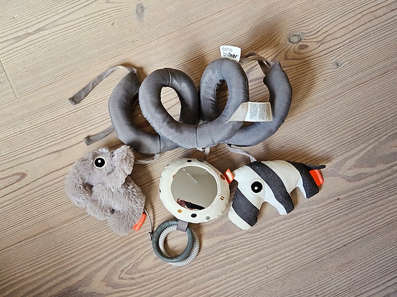 Product image 1 of 8