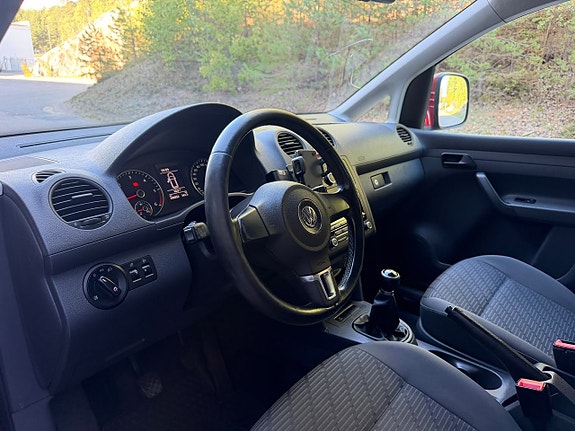 Volkswagen Caddy 11 of 11