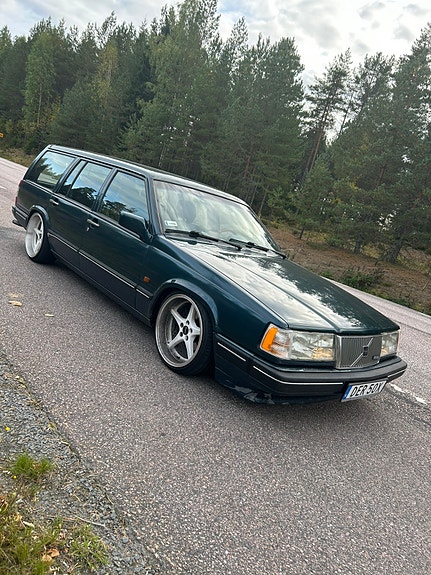 Volvo 940 2 of 5
