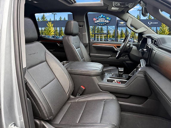 GMC Sierra 1500 9 of 25