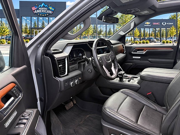 GMC Sierra 1500 8 of 25