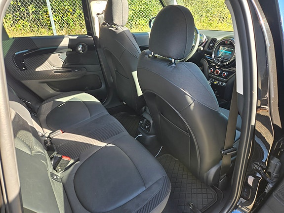 MINI Countryman Cooper SE 5 of 8