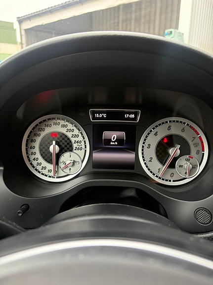 Mercedes-Benz A180 16 of 19