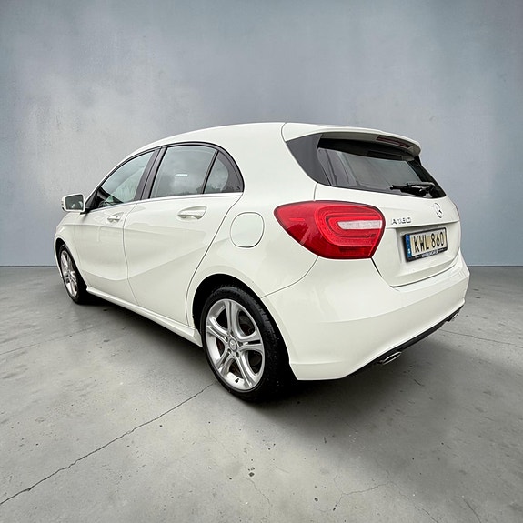 Mercedes-Benz A180 4 of 19
