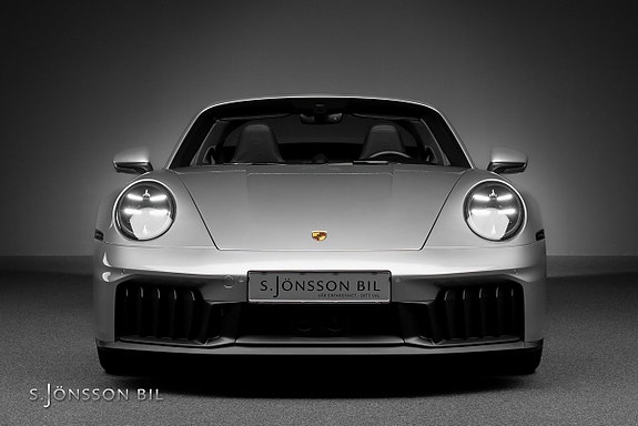 Porsche 911 Targa 4 GTS 5 of 29