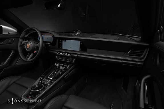 Porsche 911 Targa 4 GTS 19 of 29