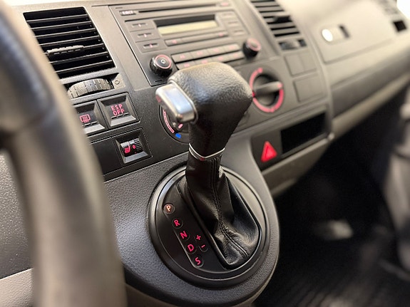 Volkswagen Transporter 17 of 22