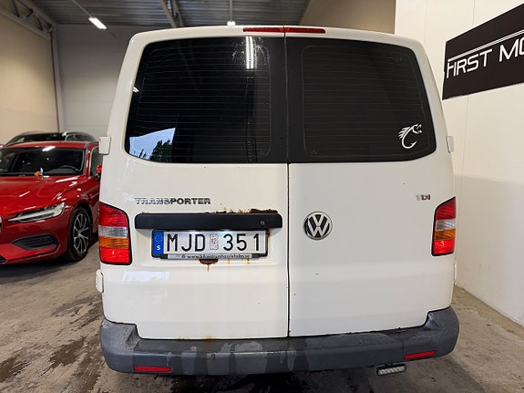 Volkswagen Transporter 6 of 22