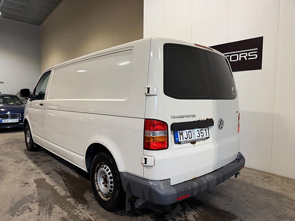 Volkswagen Transporter 7 of 22