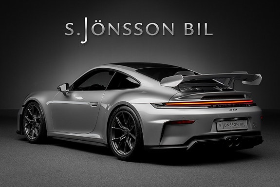 Porsche 911 GT3 2 of 30