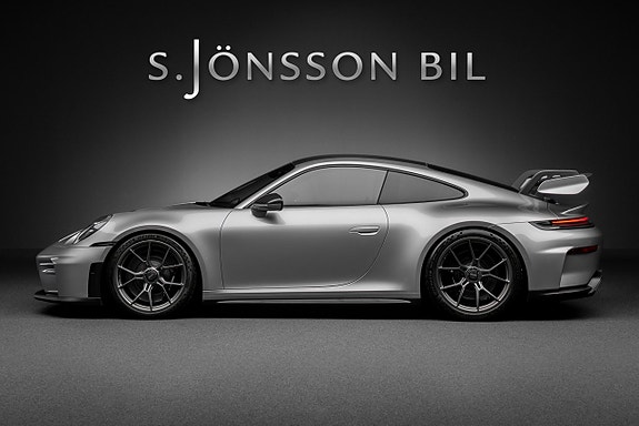 Porsche 911 GT3 4 of 30