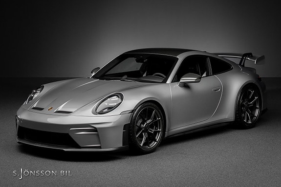 Porsche 911 GT3 9 of 30