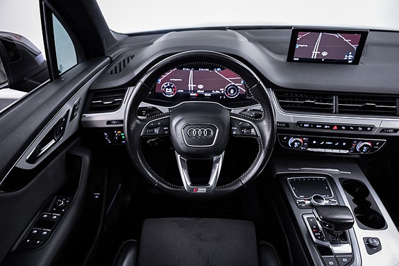 Audi Q7 21 of 30