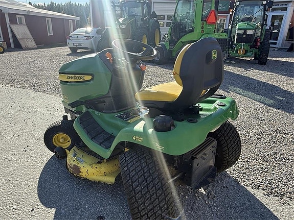 John Deere X304 med 107cm klippdäck 3 of 3